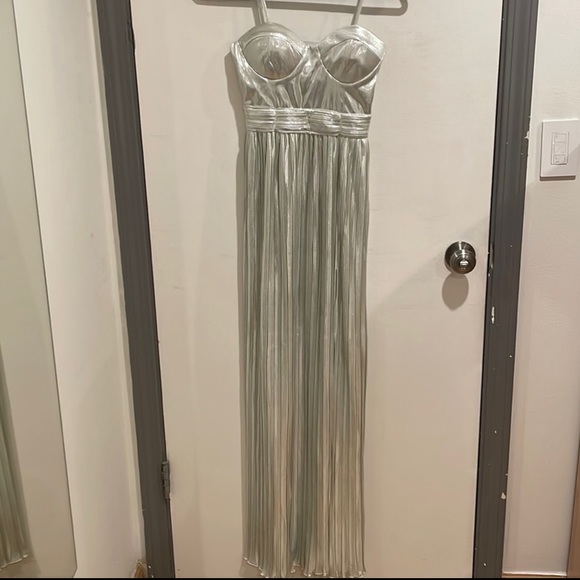Silver Metallic Bustier Pleated Dress - Picture 9 of 10